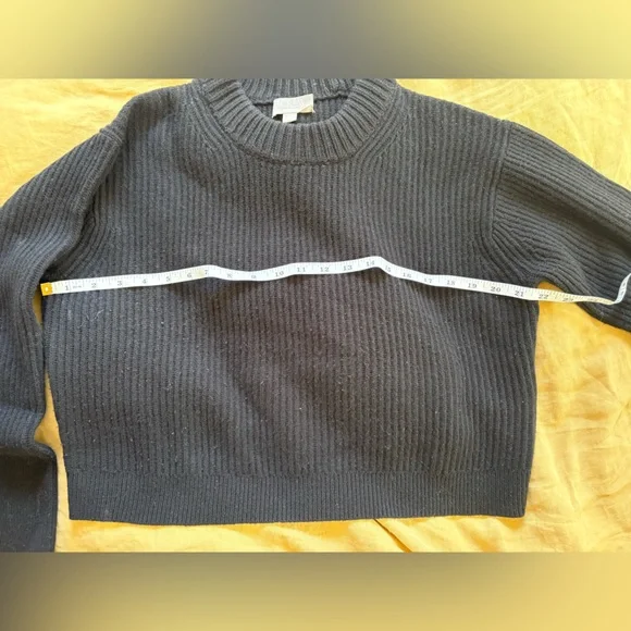 J. Crew Ribbed Cashmere Cropped Sweater (Size Small) - Picture 4 of 7